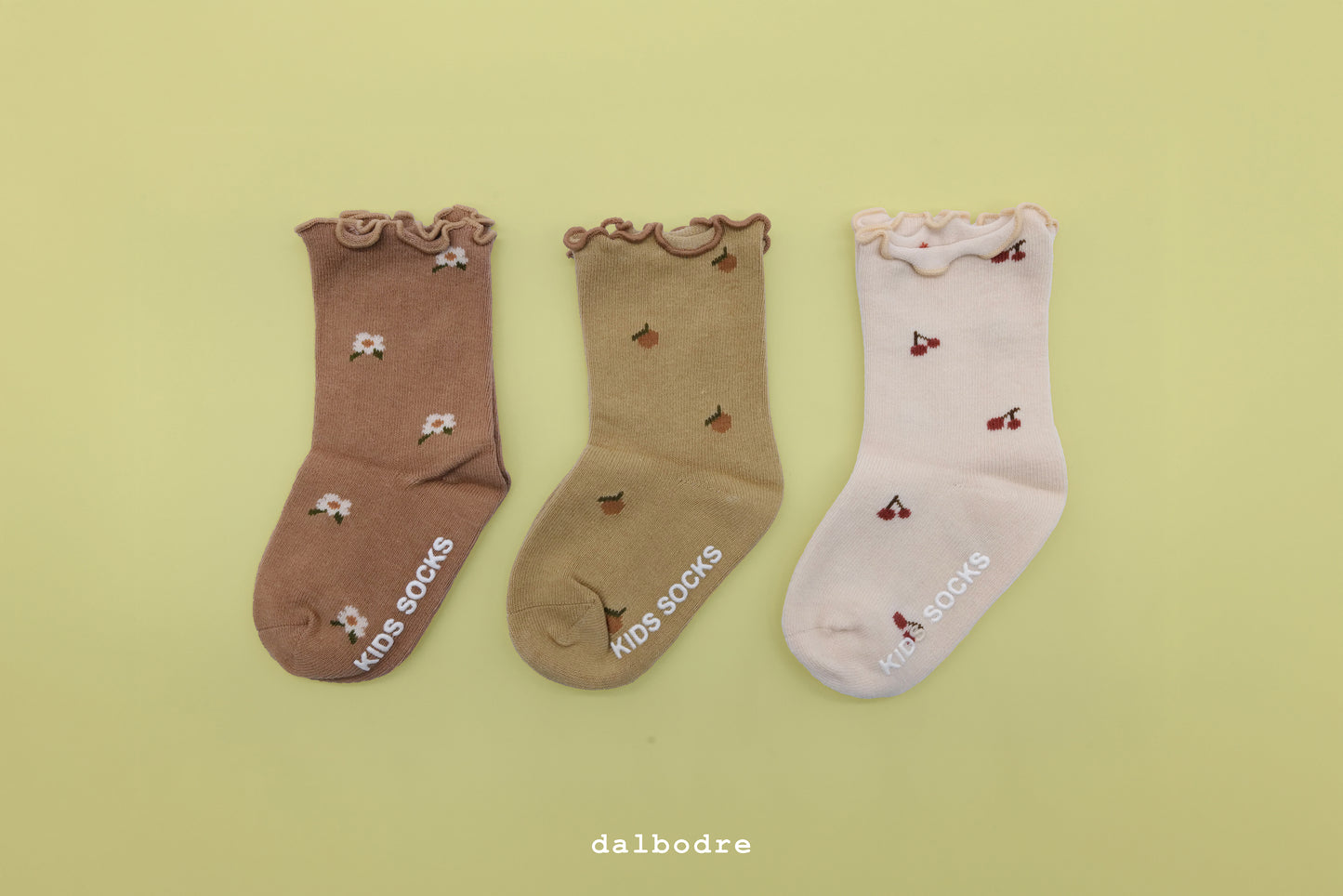 Nature Charm Socks Set of 3